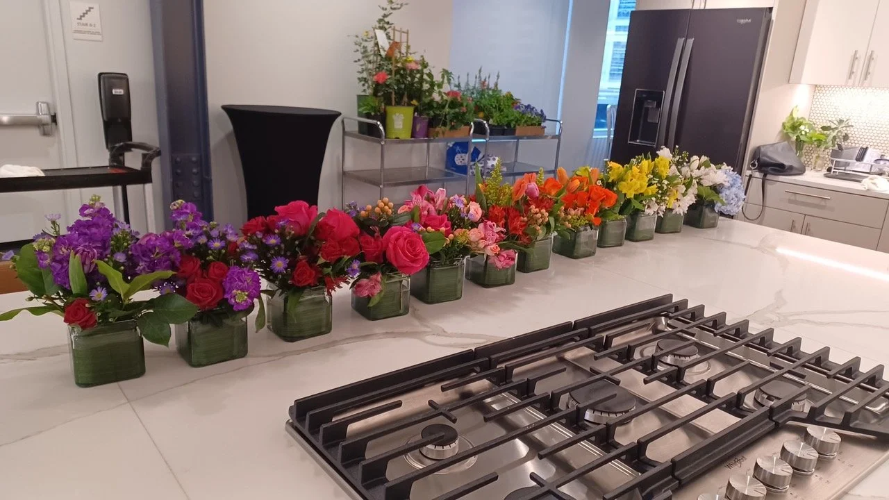 Episode 707 - Flowers Can! — J Schwanke's Life In Bloom
